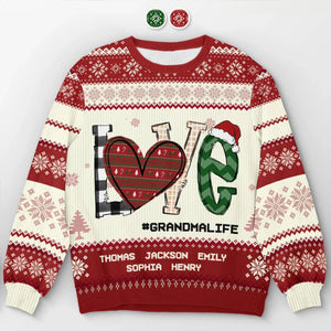 Warme Pullover und Omas Liebe sind das perfekte Duo – Personalisierter Ugly-Christmas-Sweatshirt für die Familie – Unisex Wollpullover – Weihnachtsgeschenk für Oma