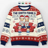 Zuhause ist, wo Familie und Haustiere Freude bringen – Personalisierter Ugly-Christmas-Sweatshirt für Familie – Unisex Wollpullover – Weihnachtsgeschenk für Familienmitglieder, Tierbesitzer und Tierliebhaber