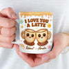 Personalisierte Tasse mit 3D-Reliefeffekt – Individuelles Hochzeits- oder Jubiläumsgeschenk für Ehemann und Ehefrau, für ihn und sie – Aufdruck „I Love You A Latte“