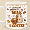 Personalisierte Tasse mit 3D-Reliefeffekt – Individuelles Jubiläums- oder Hochzeitsgeschenk für Ehemann und Ehefrau, für ihn und sie – „Wir passen perfekt zusammen wie Milch und Kaffee“