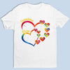Liebe in jeden Namen gestickt – Personalisierte Familien-T-Shirts (Unisex & Premium) und Hoodie – Muttertagsgeschenk, Geschenk für Mama oder Oma