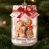Personalisierter Acryl-Ornament „Erstes Weihnachten“ – Weihnachts- oder Hochzeitsgeschenk für Ehemann und Ehefrau, für ihn und sie – „Lebkuchenherzen vereint“