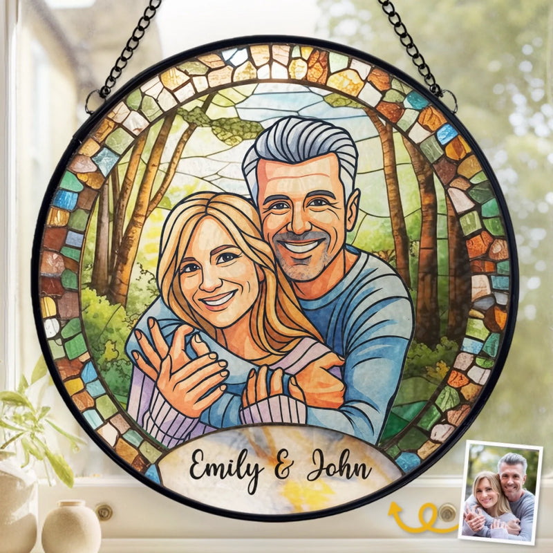 Benutzerdefinierter Foto-Sonnenfänger aus Buntglas zum Aufhängen am Fenster – Personalisierte Hochzeitsgeschenke zum Jahrestag für Mann und Frau, Sie und Ihn – Gemeinsam für immer gemalt