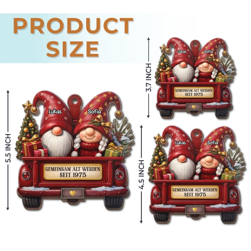 Personalisiertes Holzornament - Personalisiertes Jubiläumsgeschenk Zu Weihnachten Und Hochzeit Für Mann Und Frau, Sie Und Ihn - Love Gnomes No Bounds