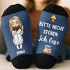 Personalisierte Crew-Socken – Personalisierte Buch-Geschenke für Bücherliebhaber, Leseratten und Vielleser - Bitte Nicht Stören Ich Lege