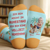Personalisierte Crew-Socken – Personalisierte Ruhestandsgeschenke für Hundeliebhaber, Hundepapa und Hundemama – Weniger Arbeit, Mehr Wau
