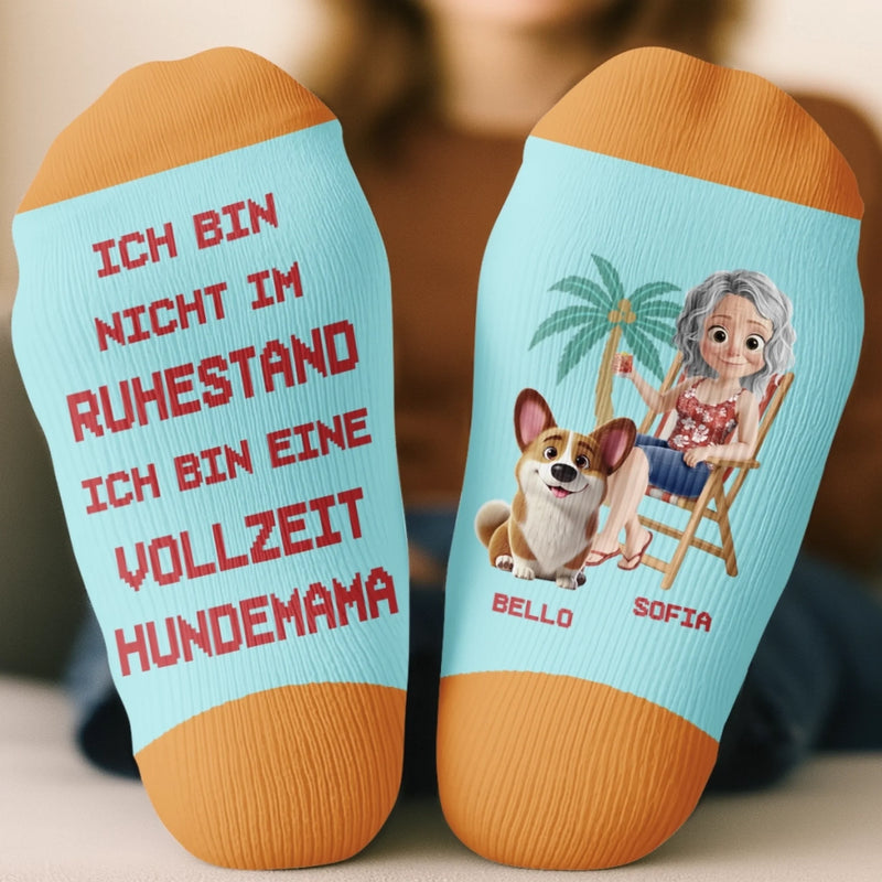 Personalisierte Crew-Socken – Personalisierte Ruhestandsgeschenke für Hundeliebhaber, Hundepapa und Hundemama – Weniger Arbeit, Mehr Wau