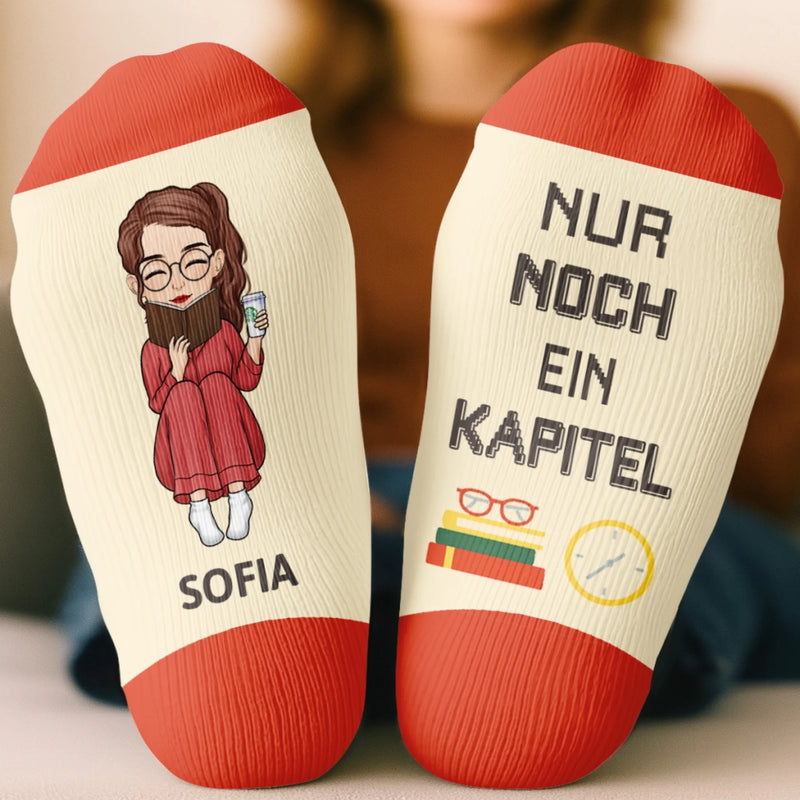 Personalisierte Crew-Socken – Personalisierte Buch-Geschenke für Bücherliebhaber, Leseratten und Vielleser - Abenteuer Zwischen Diesen Seiten