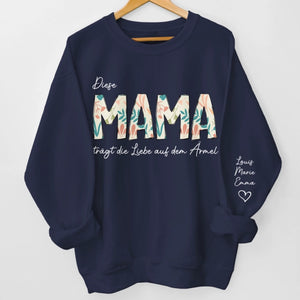 Personalisiertes Unisex-Sweatshirt oder Hoodie mit Ärmeldesign – Weihnachts- & Geburtstagsgeschenke für Mama, Oma – Diese Oma Trägt Die Liebe Auf Dem Ärmel