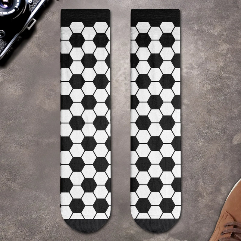 Personalisierte Socken – Geschenk für Fußballfans, Sportfans – Nur Ein Junge, Der Fussball Liebt