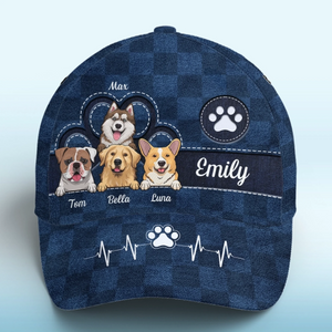 Personalisierte klassische Kappe mit Allover-print – Geschenk für Haustierbesitzer – Vier Pfoten, ein Herz