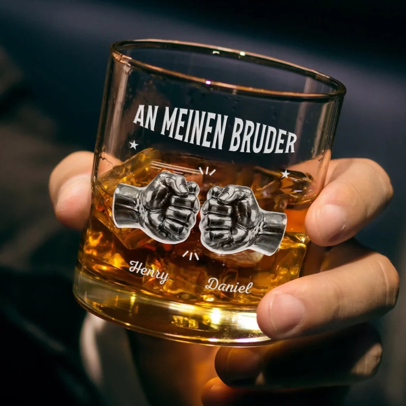 Personalisiertes Whiskyglas mit Boden- und Seiten-Gravur – Geschenk für Bruder – Mein Bruder fürs Leben
