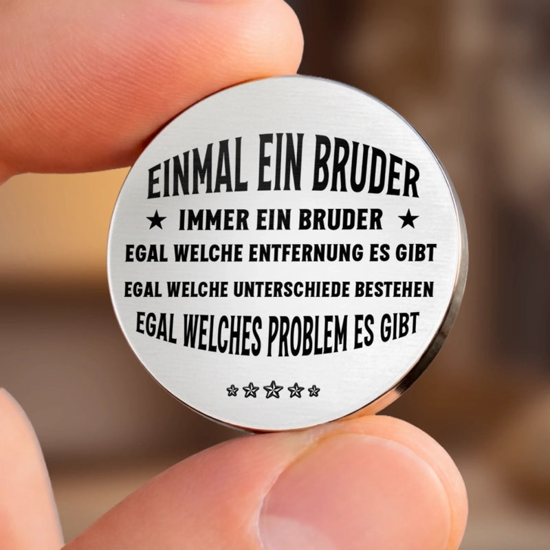 Personalisierter Taschenknuddler – Vatertagsgeschenk für Sohn, Bruder – Ein Bruder ist ein Freund