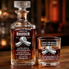 Personalisiertes Whisky-Dekanter-Set – Geschenk für Bruder, bester Freund – Genau zur richtigen Zeit genau du