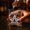 Personalisierte Whiskyglas – Geschenk für Bruder – Brüder stärker als jede Distanz