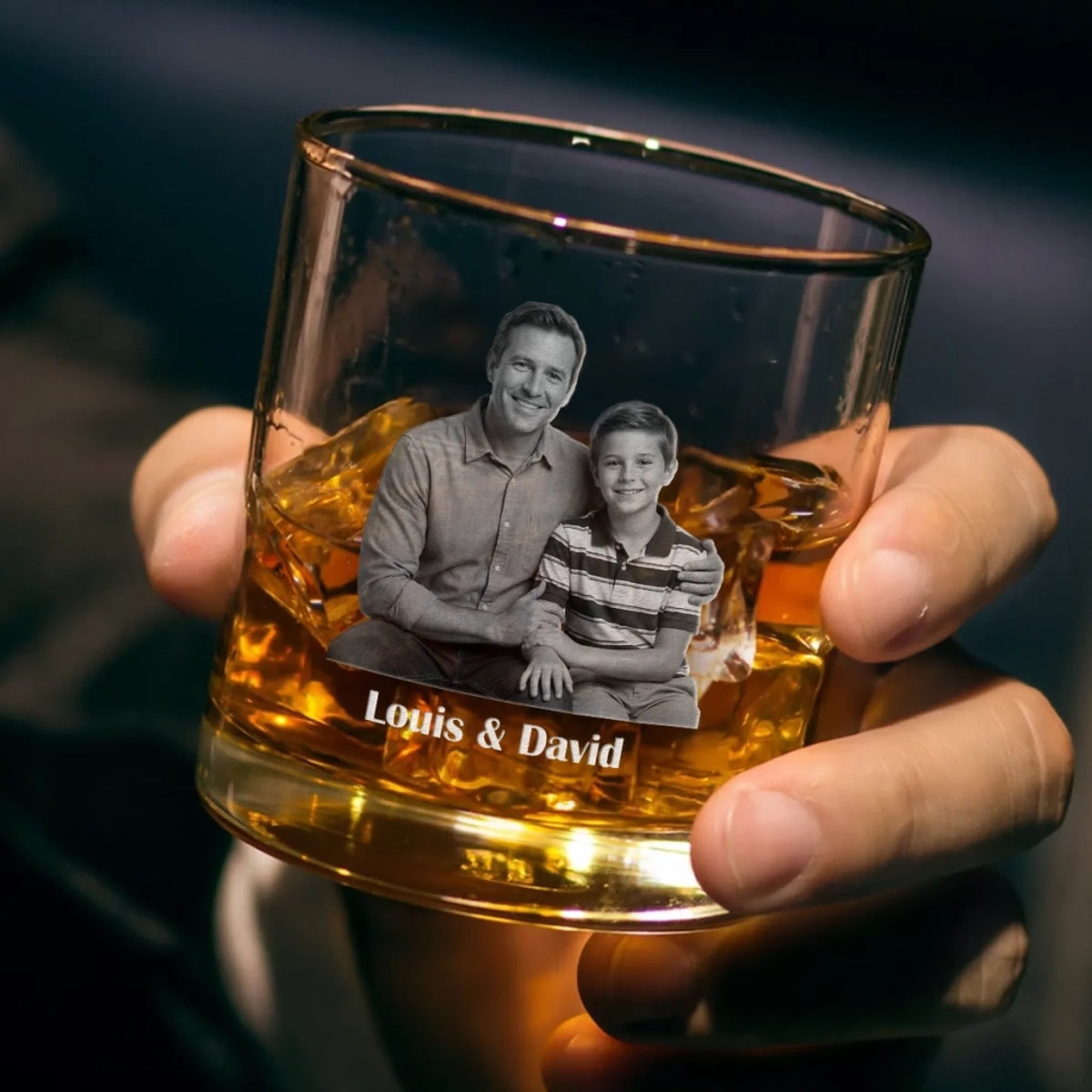 Personalisiertes Whiskyglas mit Boden- und Seiten-Gravur – Vatertagsgeschenk für Papa, Opa – Mein Papa, meine Nummer 1