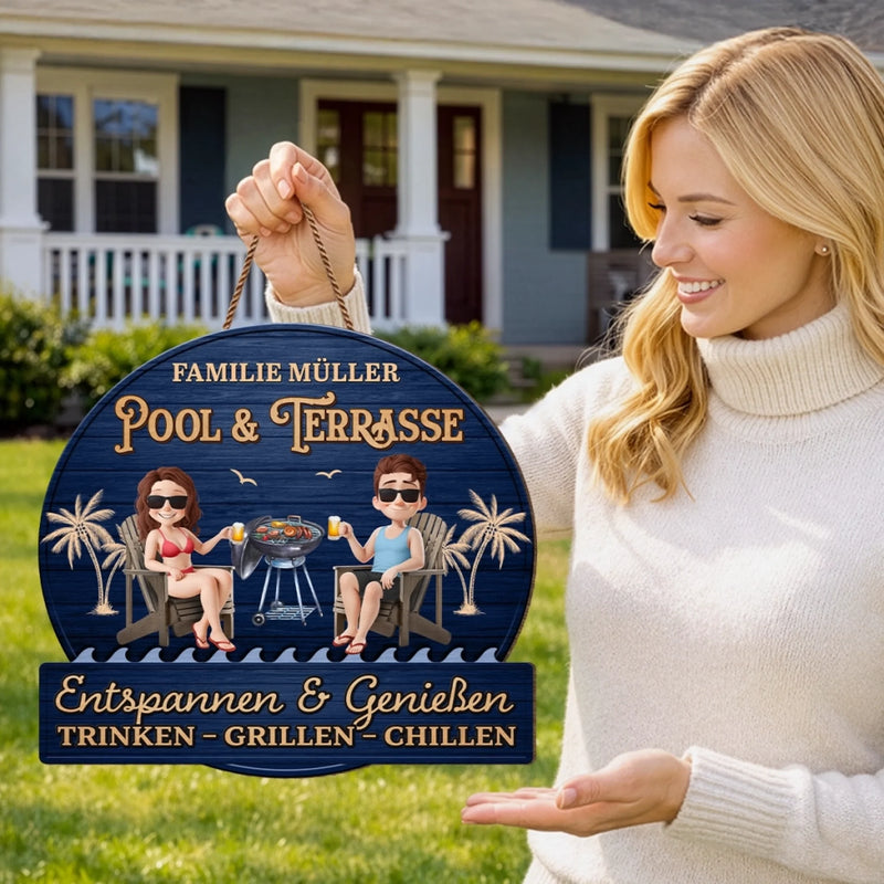 Personalisiertes Holzschild – Geschenk für Paare, Familie – Nur ein Pärchen und ein Pool