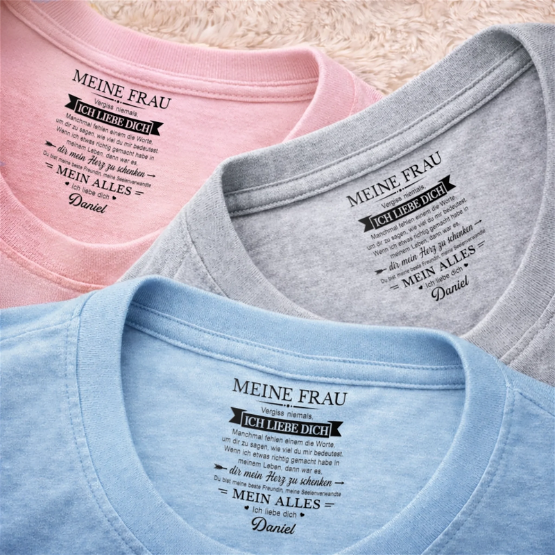 Personalisiertes Unisex-T-Shirt mit Innenkragen-Druck – Geschenk für Mann & Frau - Du bist mein Zuhause