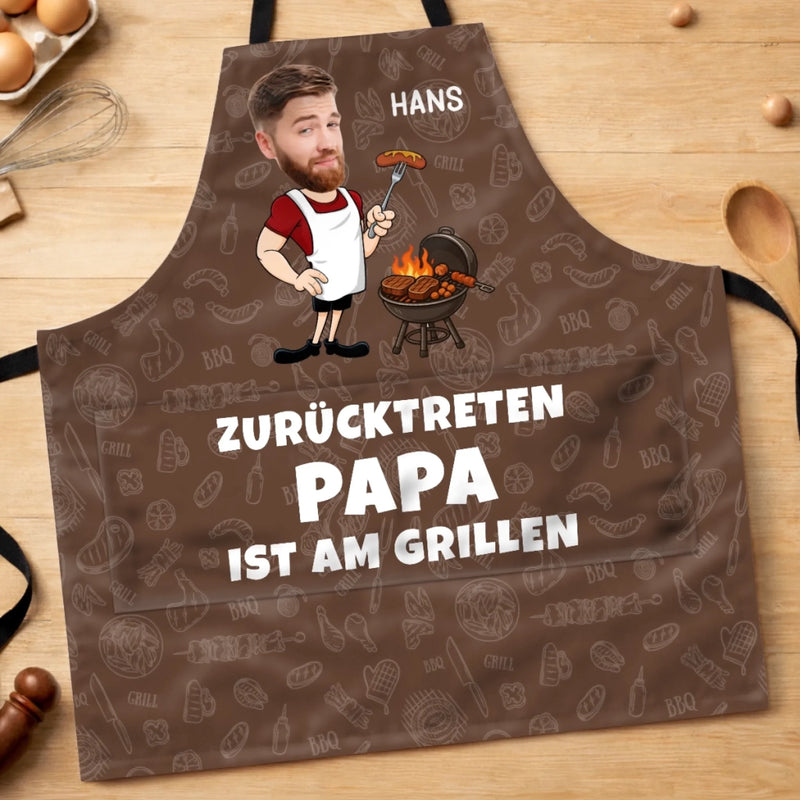 Personalisierte Schürze Mit Tasche mit Photo – Vatertagsgeschenk für Papa, Opa – Papa macht Feuer & Essen