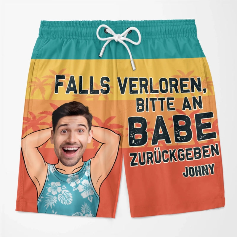 Personalisierte Partner-Badeshorts mit Foto – Sommergeschenk für Paare - Dieser Typ gehört zu Babe