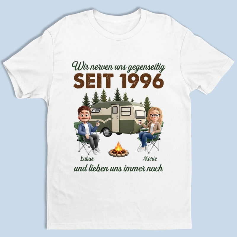 Personalisiertes Unisex-T-Shirt – Geschenk Für Campingpaare – Zusammen durch jedes Abenteuer