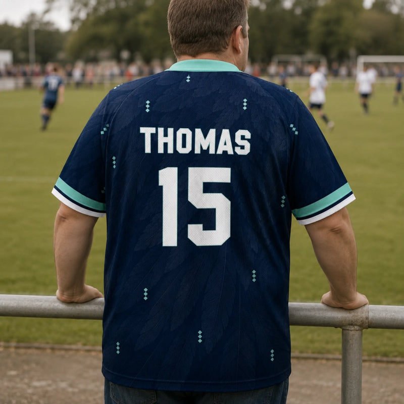Personalisiertes Fußballtrikot – Geschenk für Fußballfans, Sportfans – Ein Land, Ein Team