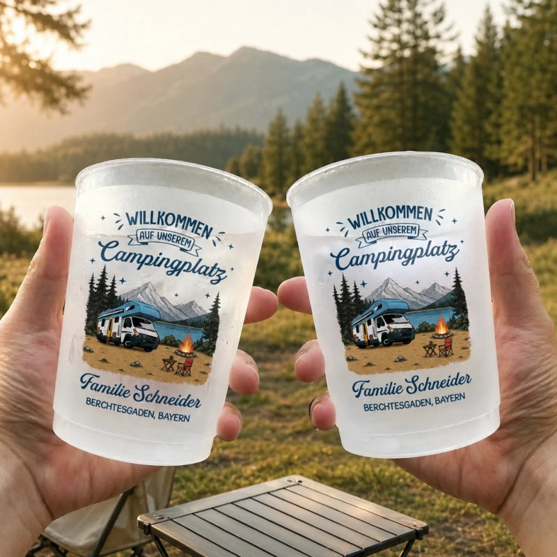 Personalisierte Partybecher - Geschenk Für Camper – Hier beginnt unser Campingabenteuer