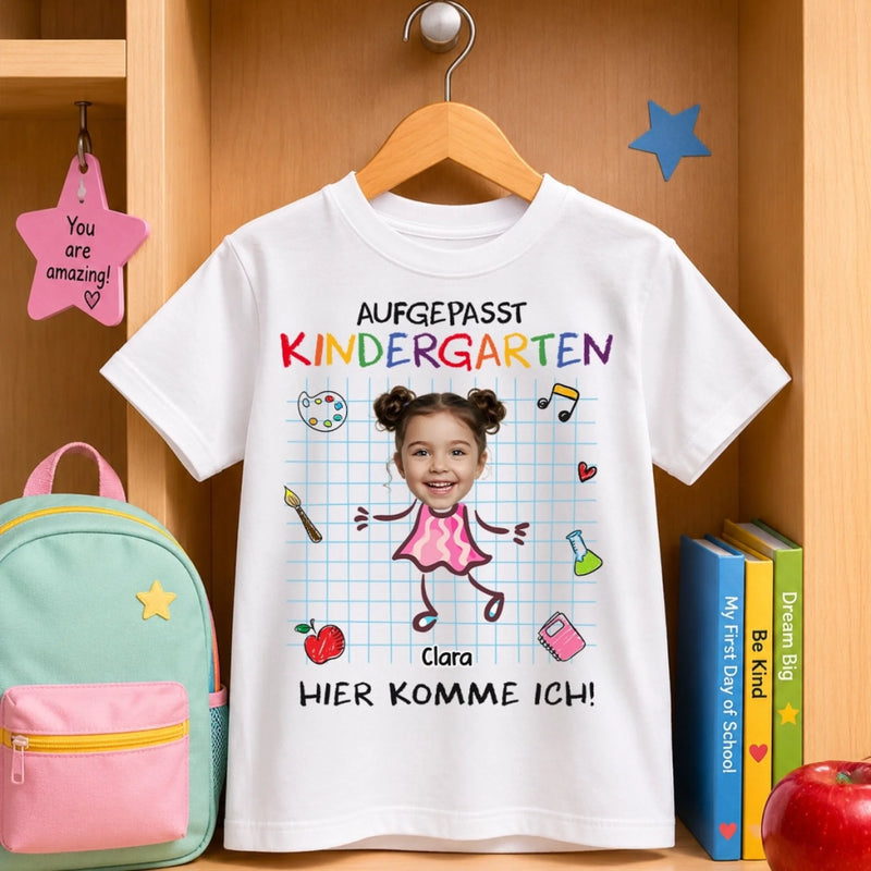 Personalisiertes Kinder-T-Shirt – Geschenk zur Einschulung – Kleine Schritte, große Träume