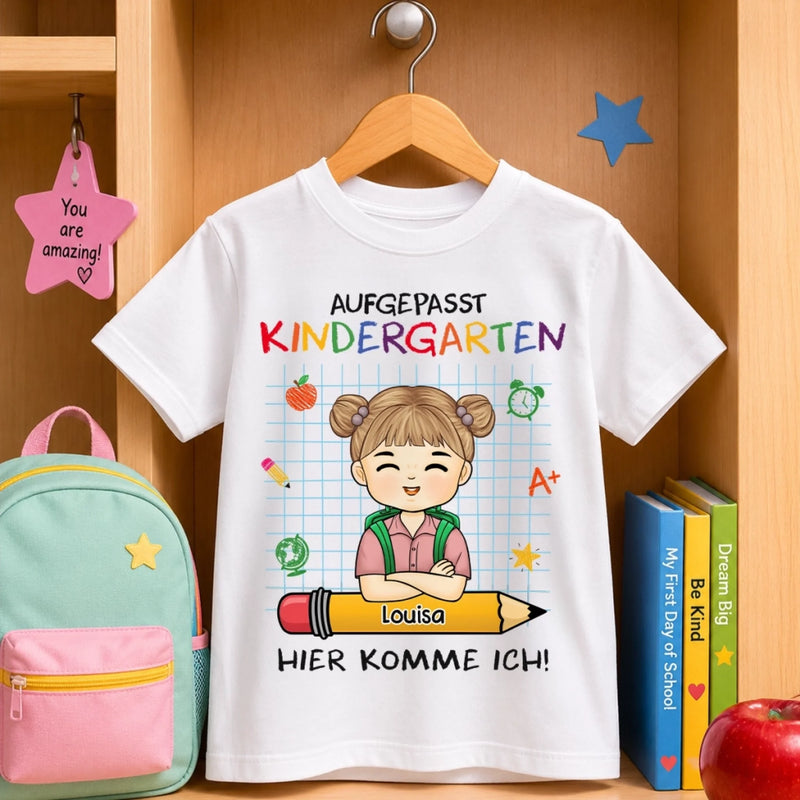 Personalisiertes Kinder-T-Shirt – Geschenk zur Einschulung – Auf zur Kita