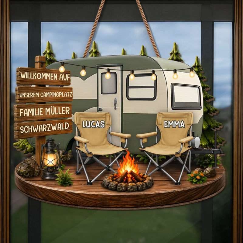 Personalisiertes Holzschild – Geschenk für Campingpaare – Unserem Campingplatz