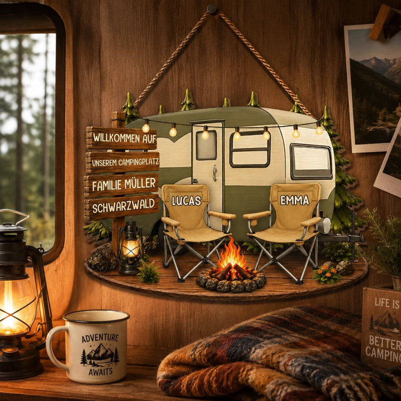 Personalisiertes Holzschild – Geschenk für Campingpaare – Unserem Campingplatz