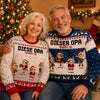 Personalisiertes Weihnachtssweatshirt – Weihnachtsgeschenk für Opa, Oma – Süßesten Elfen der Stadt
