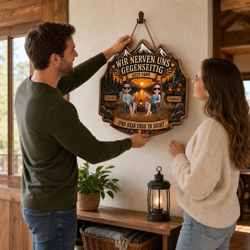 Personalisiertes Holzschild – Geschenk für Campingpaare – Liebe, Lachen