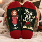 Personalisierte Socken – Geschenk für Buchliebhaber – Verliebt in Geschichten