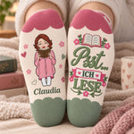 Personalisierte Socken – Geschenk für Buchliebhaber – Zuhause zwischen Seiten